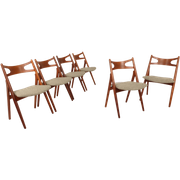 Eetkamerset Van 6  'Sawbuck Chairs' Model Ch29P Hans Wegner Voor Carl Hansen