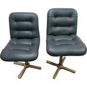 2 X Green Swiffel Chairs
