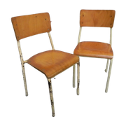 2 Industriële Stapelbare Stoelen