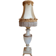 Vintage Brocante Lampje Met Satijnen Kap En Albast Voetje