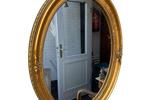 Mooie Ovale Goudkleurige Houten Spiegel 37 X 47 Cm