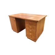 Sixties Retro Bureau