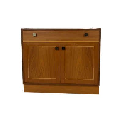 HOME DECO FACTORY, HD0226, Armoire Murale, Modèle