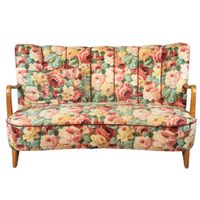 Vintage Sofa Met Gebloemde Bekleding .Zweden Jaren 50