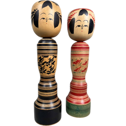 Traditionele Zeldzame Vintage Sakunami Kokeshi Set Van 2