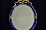 Grote Ovale Spiegel In Blauw En Goud Met Neoklassieke Lint