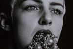 Erwin Olaf 'Pearls Squares'   |    Photo