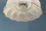 Roze Glazen Hanglamp Met Messing Armatuur