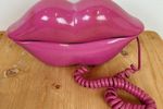 Lipvormige Roze Telefoon Uit De 1980'S