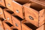 Vintage Apothekerskast | Oude Eiken Apotheek Vitrinekast| Brocante Apothekerskast