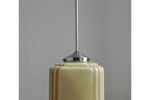 Art Deco Hanglamp Met Kubus Vormige Beige Bol