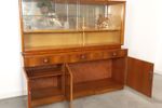 Vintage Donker Fineer Vitrinekast Met Spiegelwand En Ronde Knopen, Barkast, Buffetkast