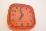 Retro Teardrop Wandklok met Timer - Rood