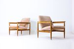 Set Van Twee Deense Lounge Fauteuils In Roze Stof