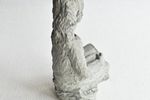 Sculptuur Zittende Vrouw Tamse Wiertz