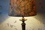 Grote Vintage Tafellamp Met Bronzen Voet Bloemen Retro Kap