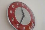 Vintage Klok Rode Klok Metamec Clock Jaren 50 / 60