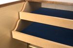 Blond Dressoir Uit Duitsland 67822